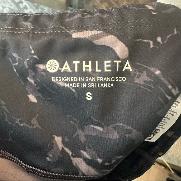Athleta Velocity Stash Pocket Marble 7/8 Tight Size Medium - Picture 14 of 14